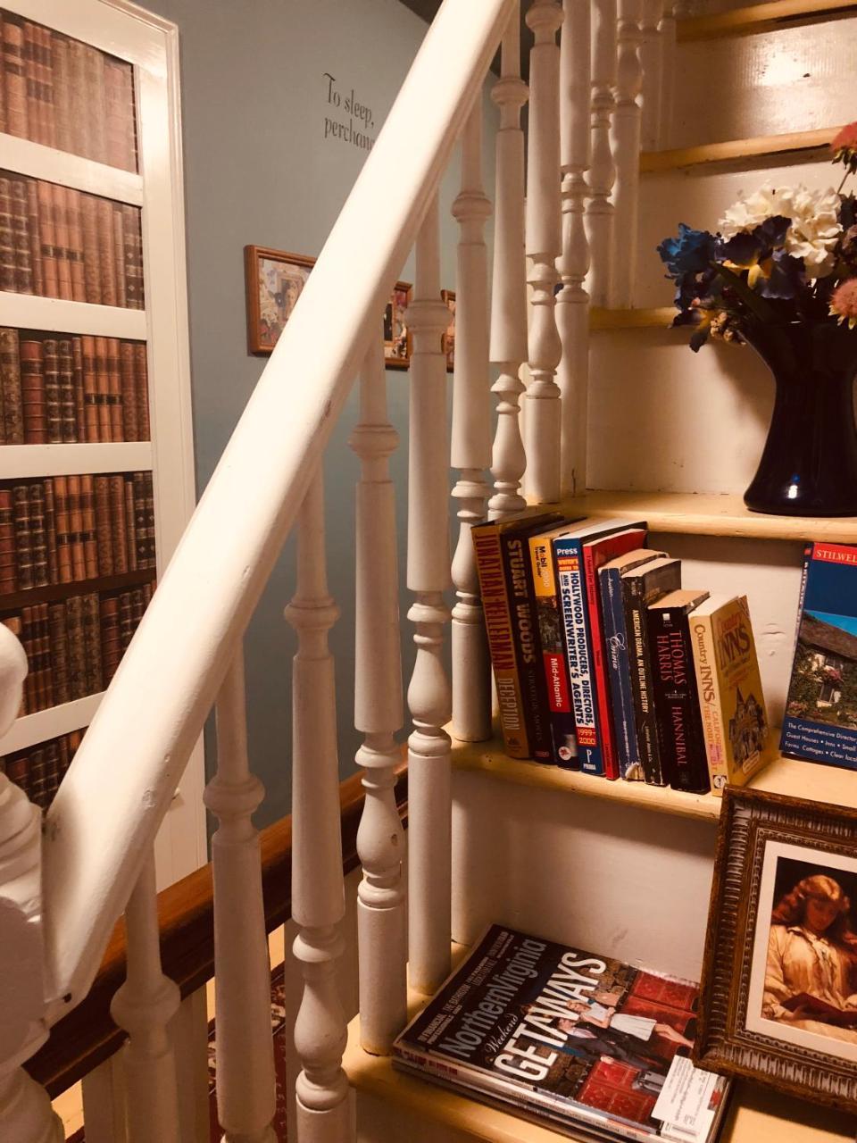Princess Anne Book Lovers Inn Eksteriør bilde